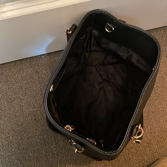 Michael Kors black pebbled leather shoulder bag with matching Wallet - Picture 7 of 17